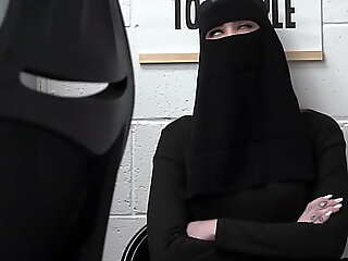 Muslim teen Delilah Day stole underwear shaft got busted by a pass in review cop