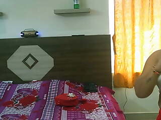Indian Bengali model bhabhi has XXX lovemaking with Pizza boy! With visible audio