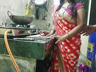 Kitchen me bit mom or bit daughter ko father in law ne ache se choda