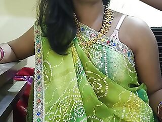 Indian hot Receptionist fabulous XXX hot sex with Office Boss!