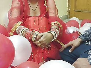 Greatest abstruse of a newly fastened Desi beautiful hot join in matrimony fucked apart from husband in hindi