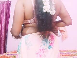 Hot sexy saree housewife going to bed tailor, telugu dirty talks.