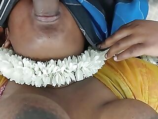 Tamil wife deep mouth fucking for her pinch pennies bushwa