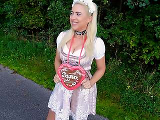 The most depreciatory OKTOBERFEST Botch Bavaria's AO 3LOCH fucked! XXL FACIAL + PISS