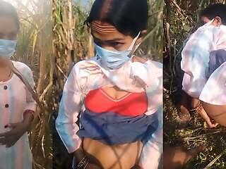 desi bhabhi ko ganne ki khet me chudai kiya