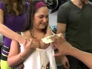 Mammal girl talked into having sex for cash 28